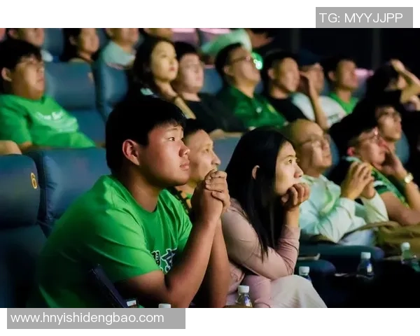 深圳排球队团队协作引发热议球迷对战术配合与默契度展开激烈讨论
